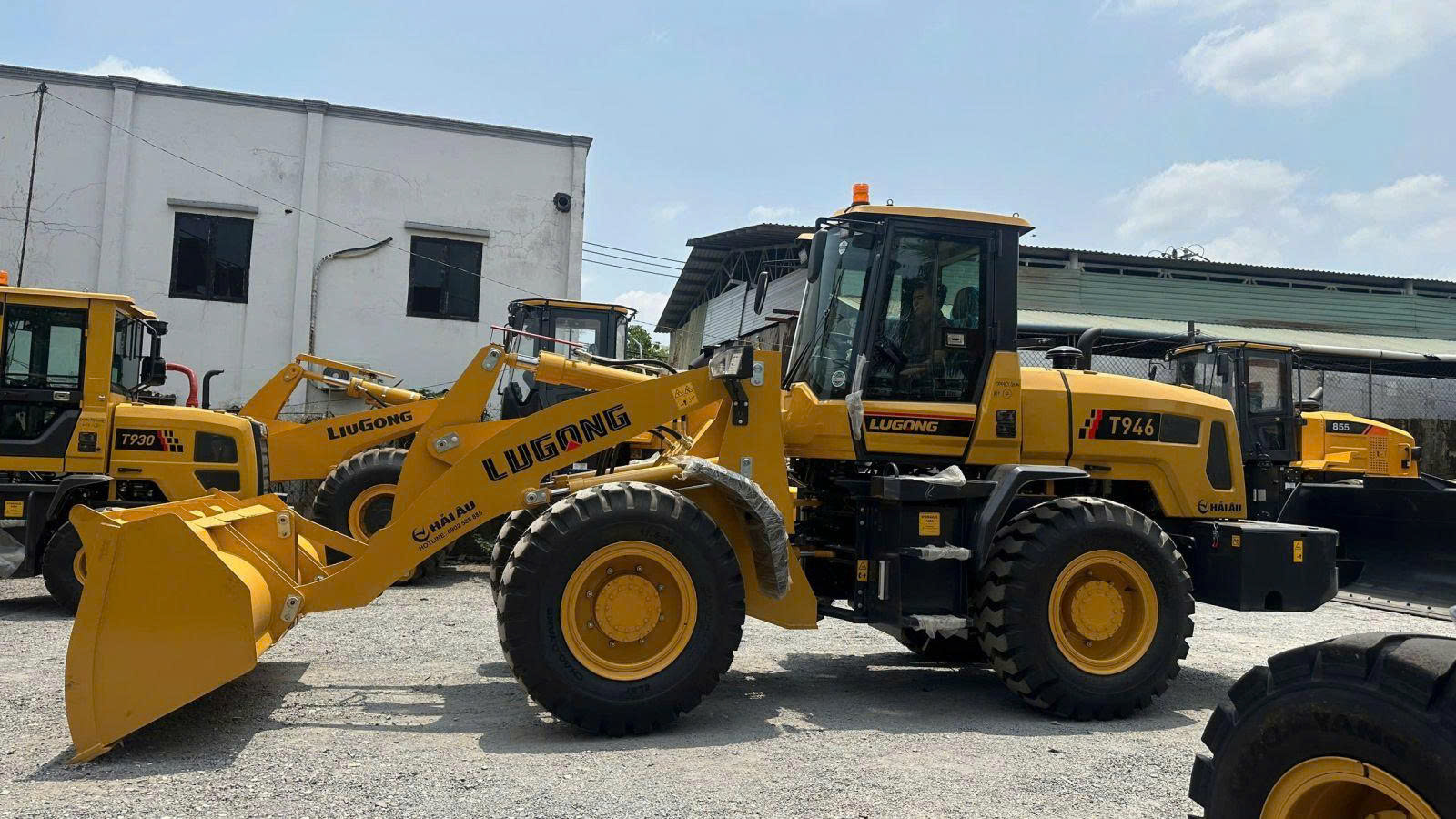 Máy Xúc Lật LuGong T946 Gầu 1.8m³ - Giải Pháp Hoàn Hảo Cho Công Trình